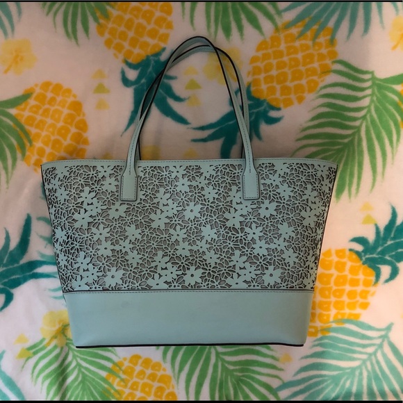 Kate Spade purse - Picture 2 of 4